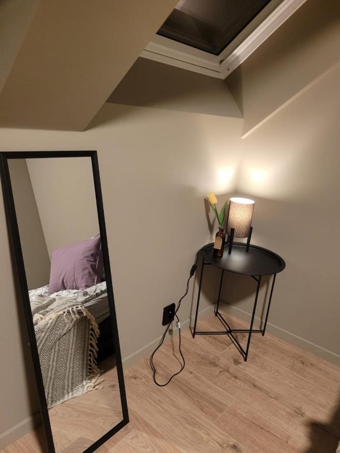 Single Elegant Room I Sentrum- Sea View Alesund Exterior photo